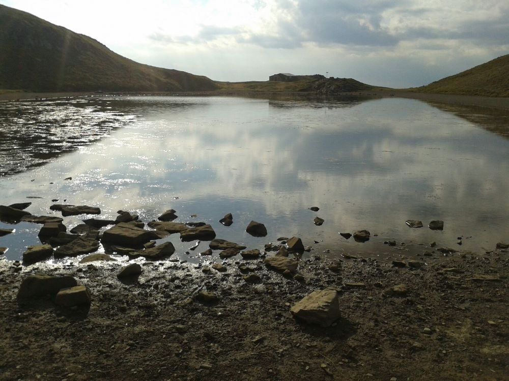 Lago scaffaiolo Rifugio Duca degli Abruzzi