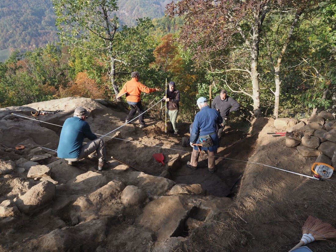 attività nel sito archeologico di Monte Sassoso (RE) - 1