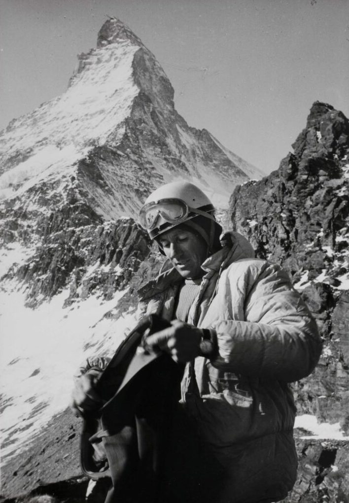 Bonatti e il Cervino © Museo Nazionale della Montagna Duca degli Abruzzi - Cai Torino