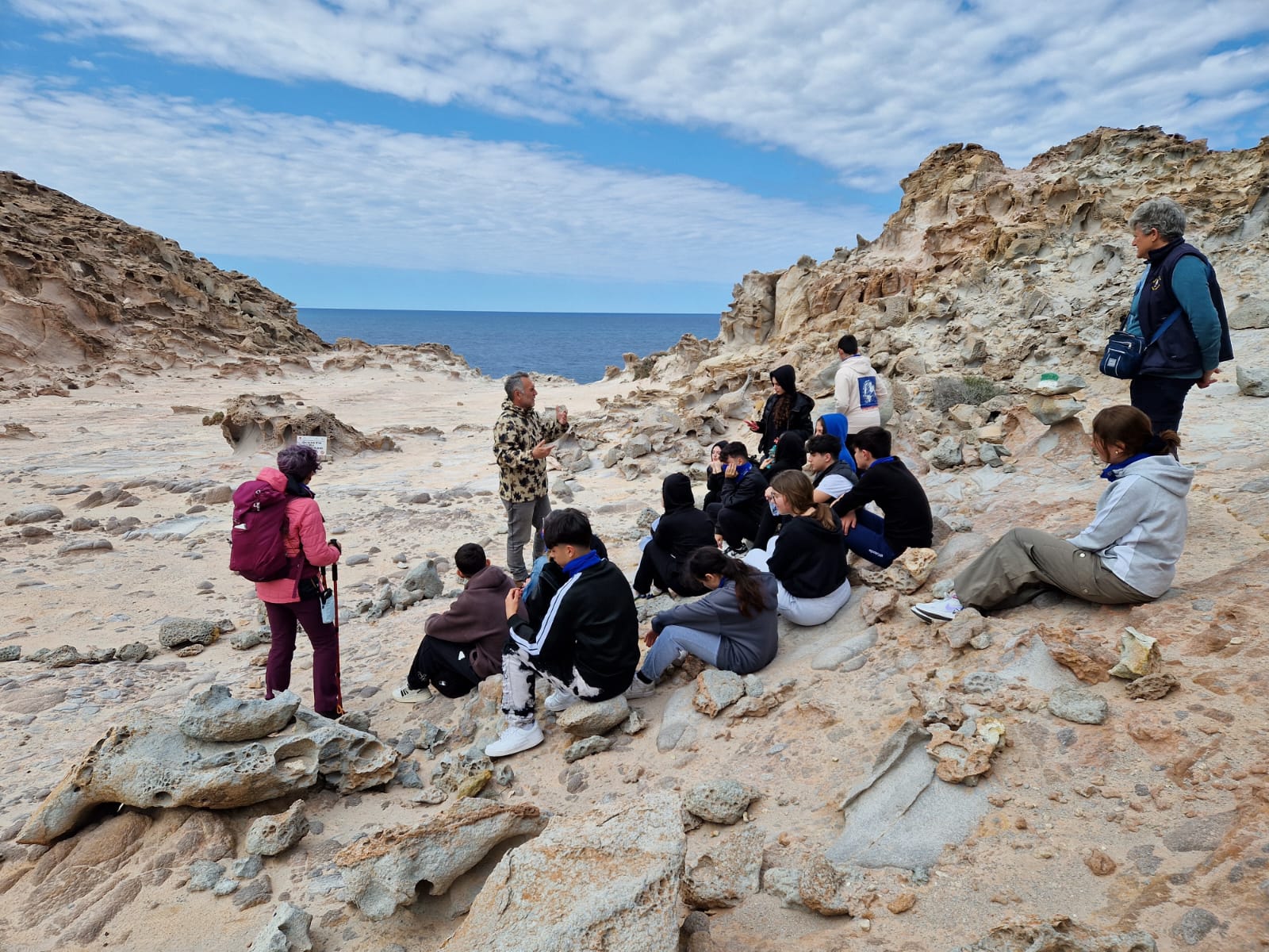 Lo Scarpone - A scuola di turismo escursionistico sostenibile: in Sardegna  lezioni di biodiversità