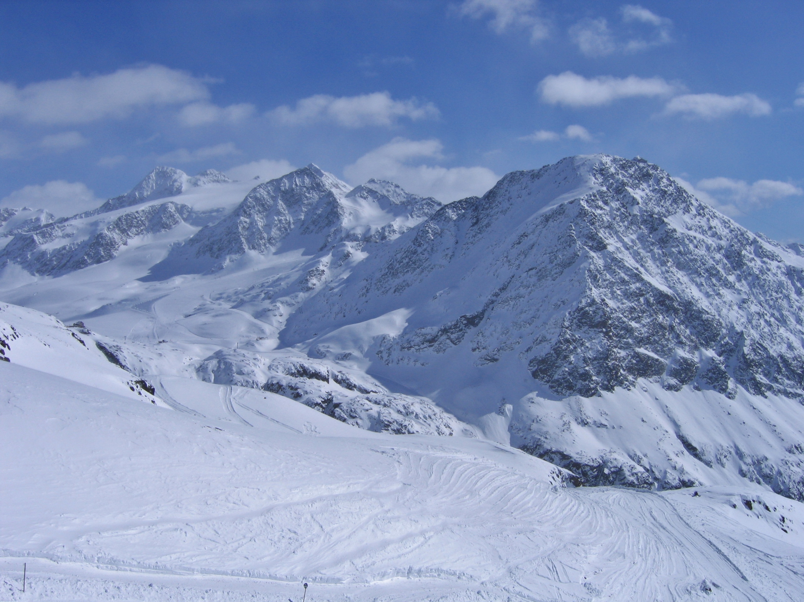 Area sciistica del Ghiacciaio della Val Senales