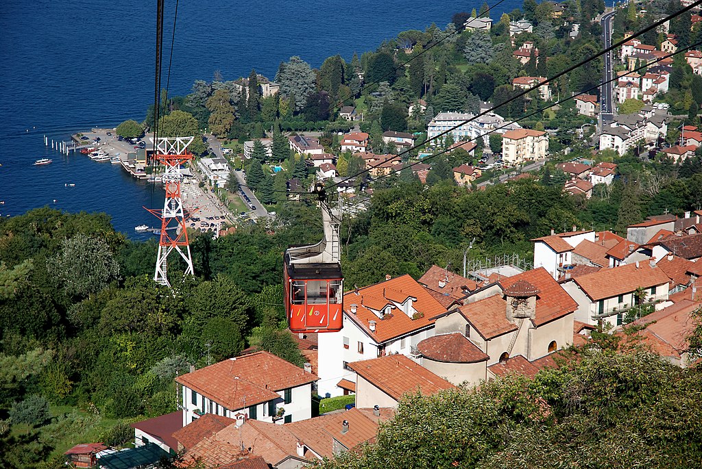 Funivia lungo la tratta Stresa-Alpino, Wikimedia Commons